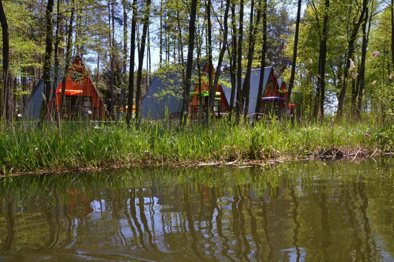 Готель Osrodek Wypoczynkowo-Turystyczny Perla Krutyni Nowy Most Екстер'єр фото
