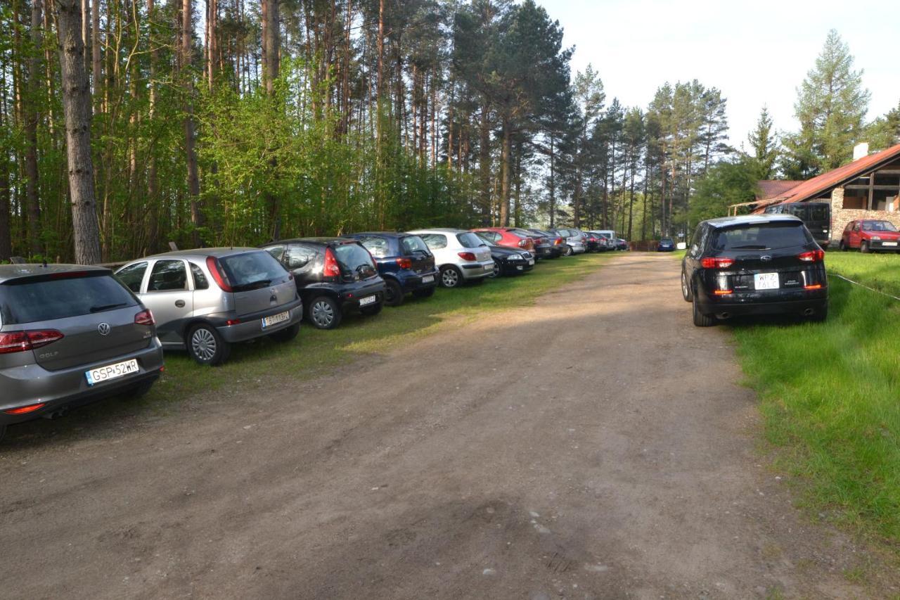 Готель Osrodek Wypoczynkowo-Turystyczny Perla Krutyni Nowy Most Екстер'єр фото